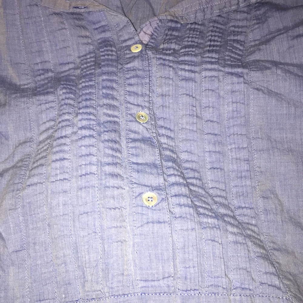 Button up - Picture 3 of 4